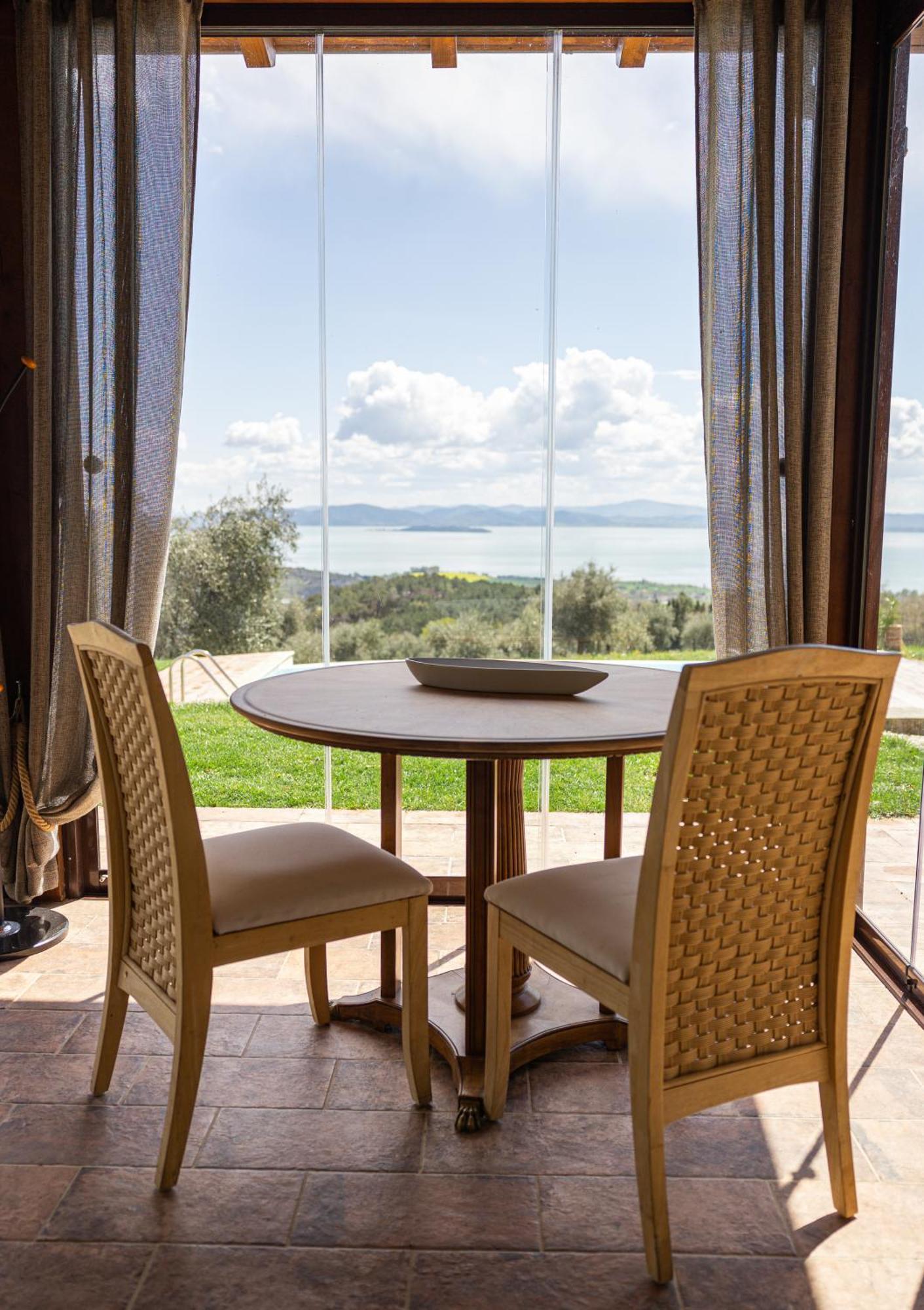 Di Colle In Colle - Country House With Private Pool Villa Tuoro sul Trasimeno Exterior photo